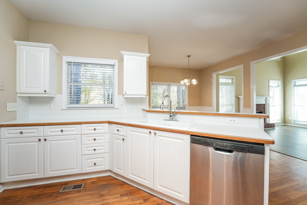 Building Photo - 430 Golden Meadows Ln