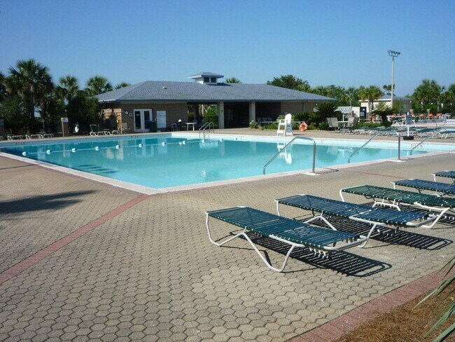 Building Photo - Holley by the Sea Home – 4 Bedrooms, Great...