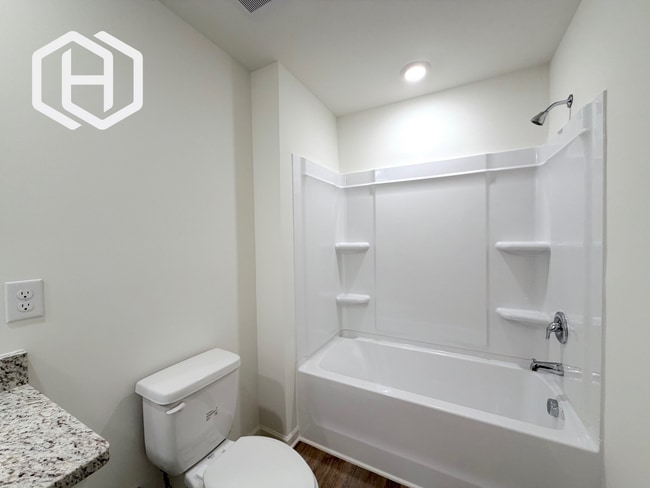 Building Photo - 2068 Gadwall Dr