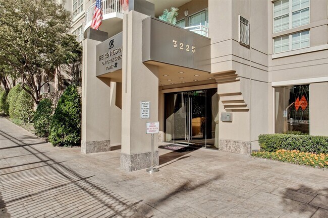 Building Photo - 3225 Turtle Creek Blvd