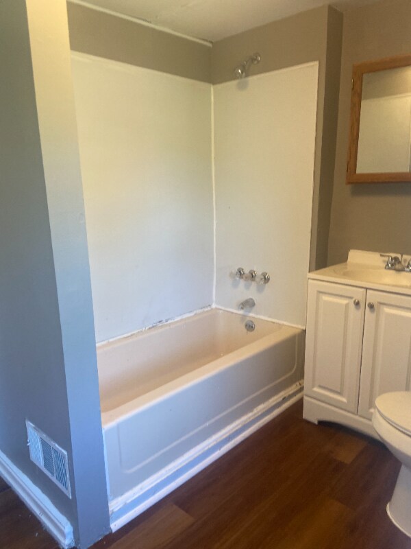 Building Photo - 2533 E 31st St