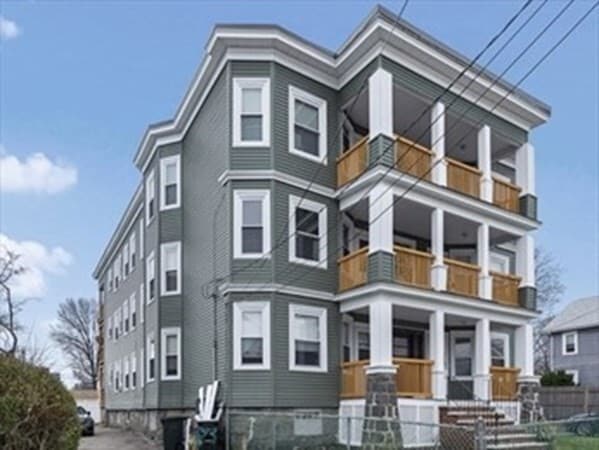 Building Photo - 31 Appleton St