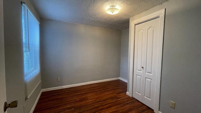 Building Photo - 6328 Delacy Rd