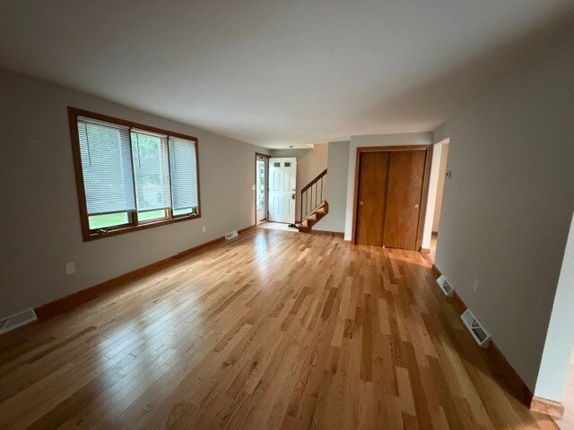 Building Photo - 206 Comfort St