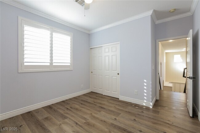 Building Photo - 3618 Auckland Castle St