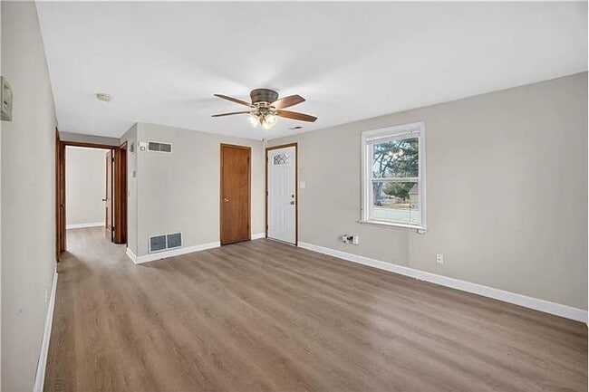 Building Photo - 1045 S 50th Terrace