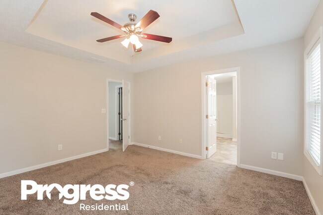 Building Photo - 334 Hill's Pointe Ct