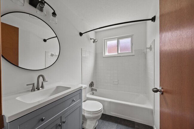 Building Photo - SWIGO - Folkestone