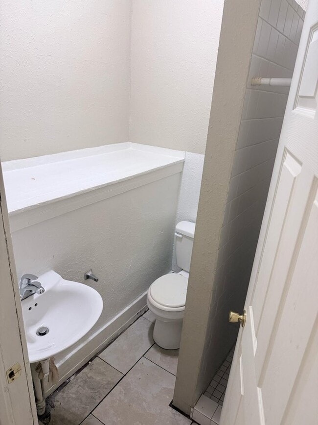 Building Photo - 249 N 17th St