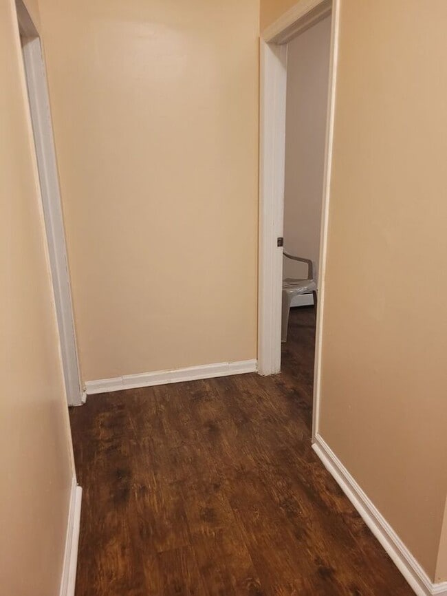 Building Photo - Under Renovation – Spacious Single-Family Home