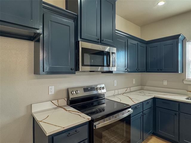 Building Photo - 2911 Langford St