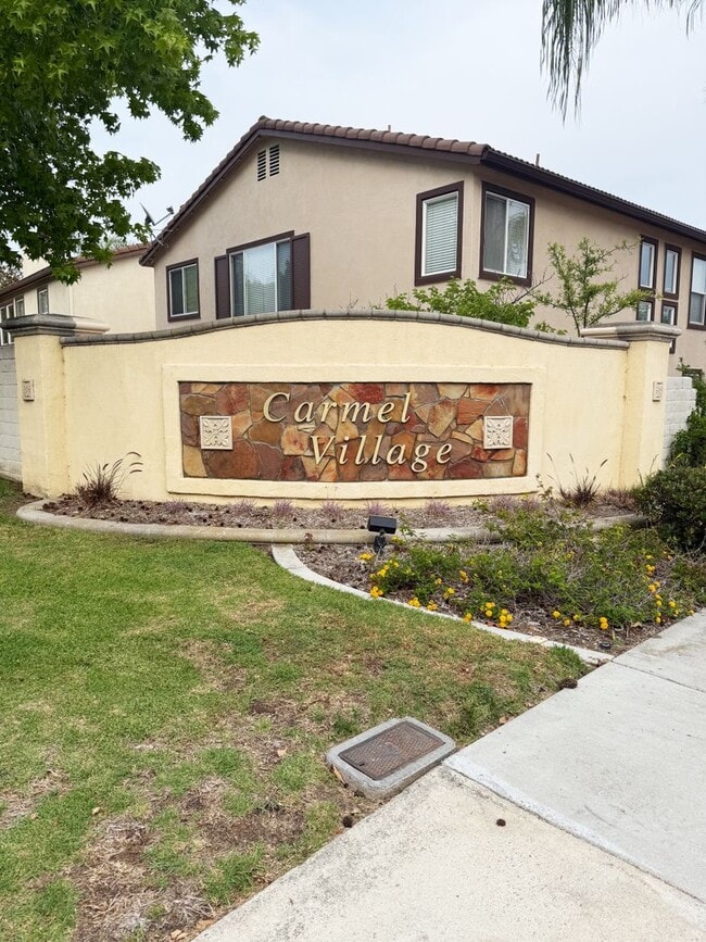 Building Photo - 4 Bed/3 Bath Home for Rent in Carmel Valley!