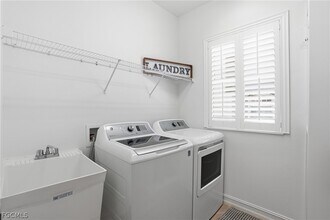 Building Photo - 9340 Triana Terrace