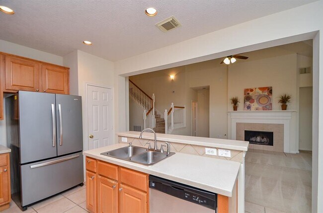 Building Photo - 25542 China Springs