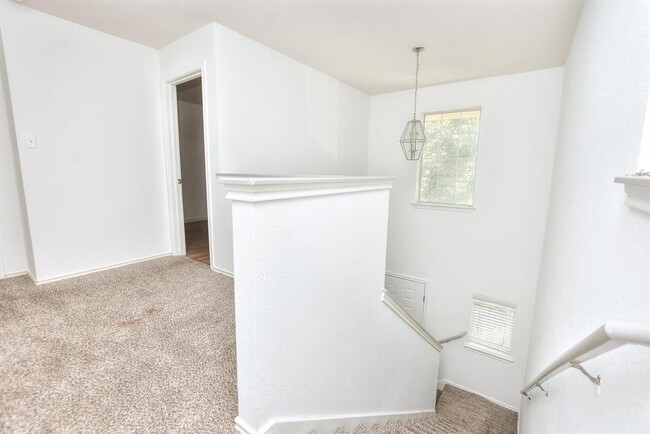 Building Photo - 233 Brandons Way