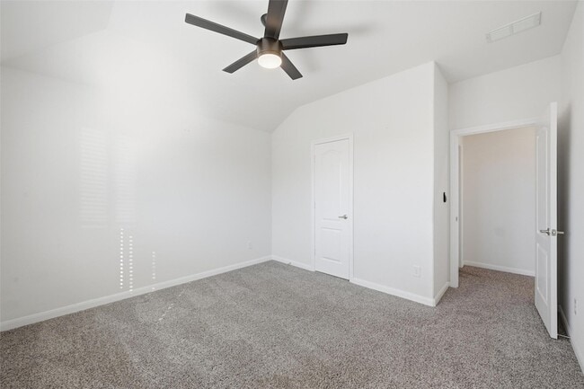 Building Photo - 804 Saratoga Rd