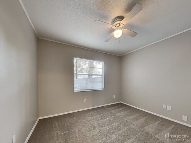 Building Photo - 11511 Blackbark Dr