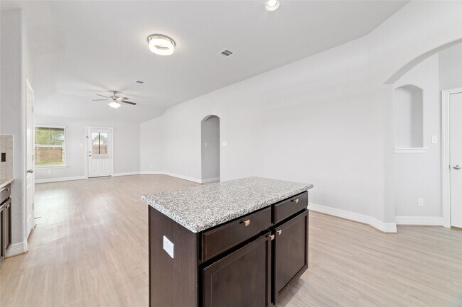 Building Photo - 3230 Andlor Hills Dr