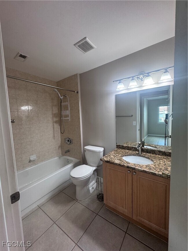 Building Photo - 3421 Winkler Ave