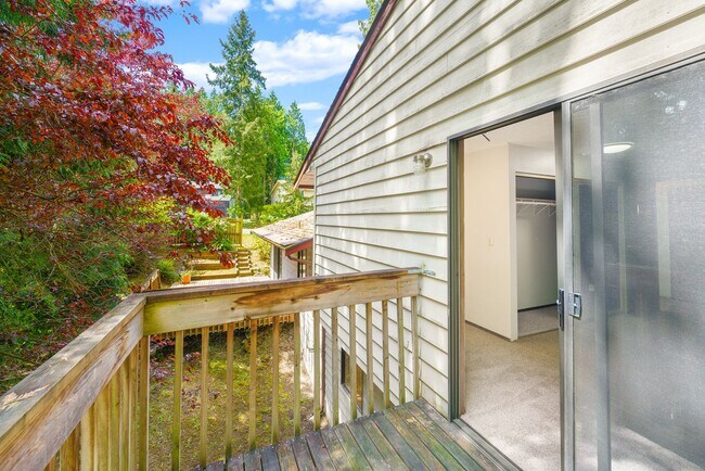 Building Photo - 7820 147th Ave NE