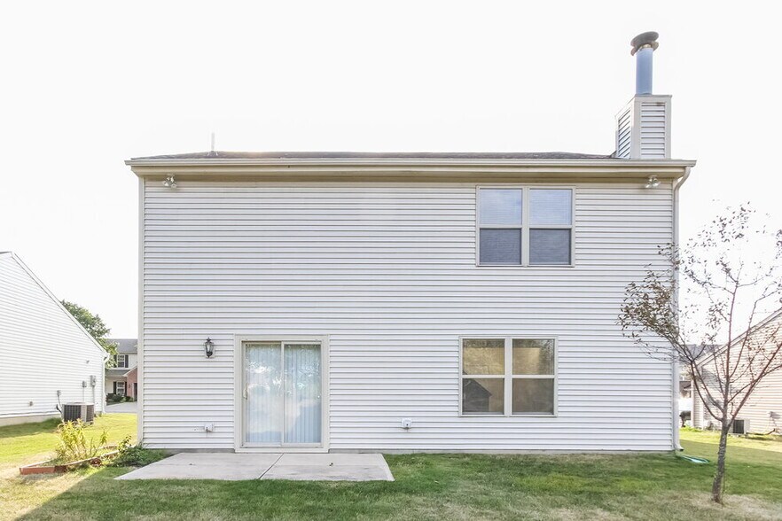 Building Photo - 12971 Quarterback Ln