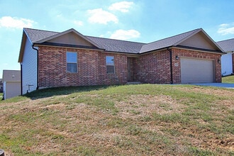 Building Photo - Home in Jackson Ridge Subdivision