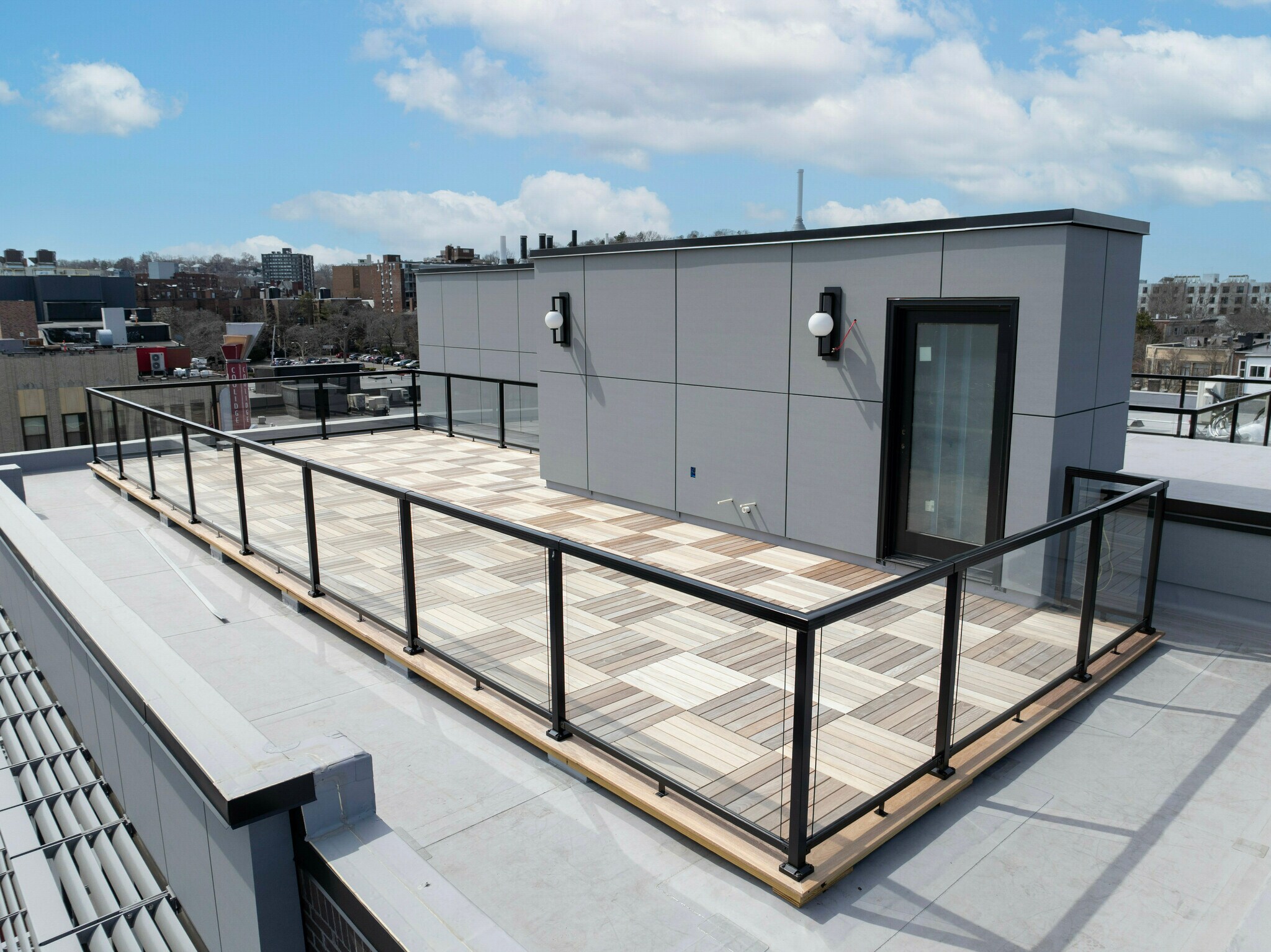 Building Photo - 14 Green St