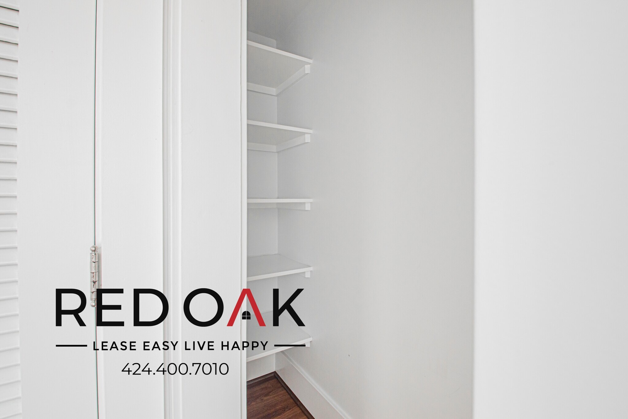 Building Photo - 6533 Hollywood Blvd