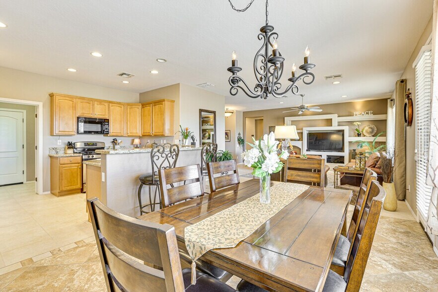 Building Photo - 22410 N Arrellaga Dr