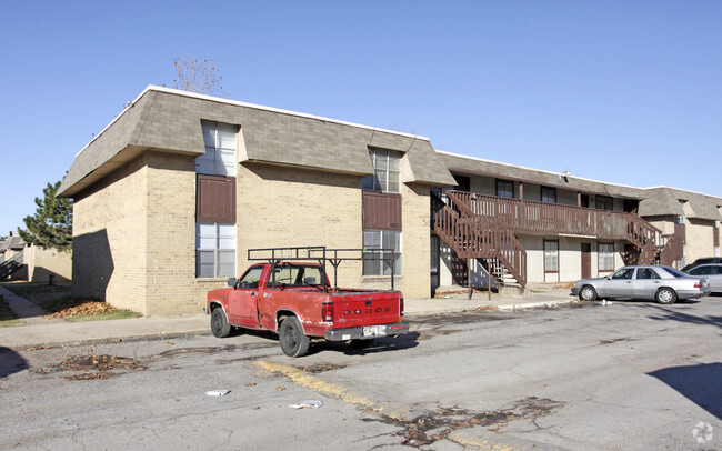 Building Photo - Ashwood Apartments