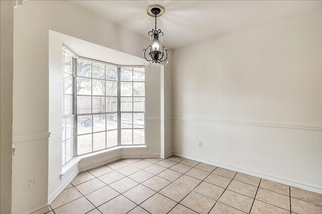 Building Photo - 6405 Clairfield St