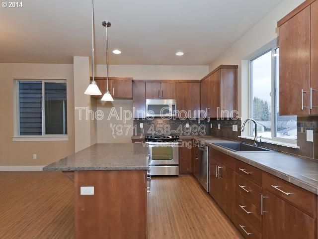 Building Photo - 14323 SW Compass Dr