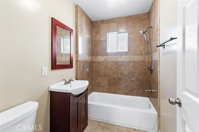 Building Photo - 18005 Bullock St