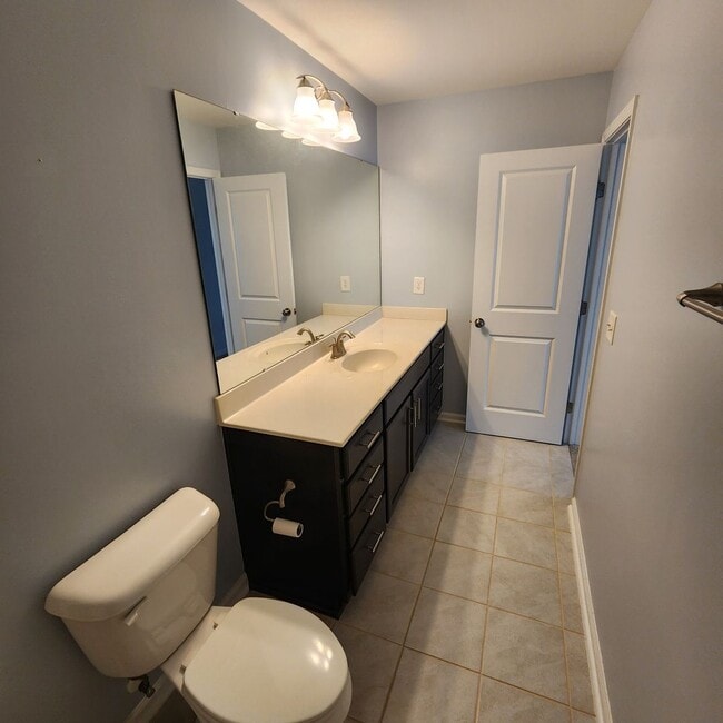Building Photo - Townhome for Rent Durham