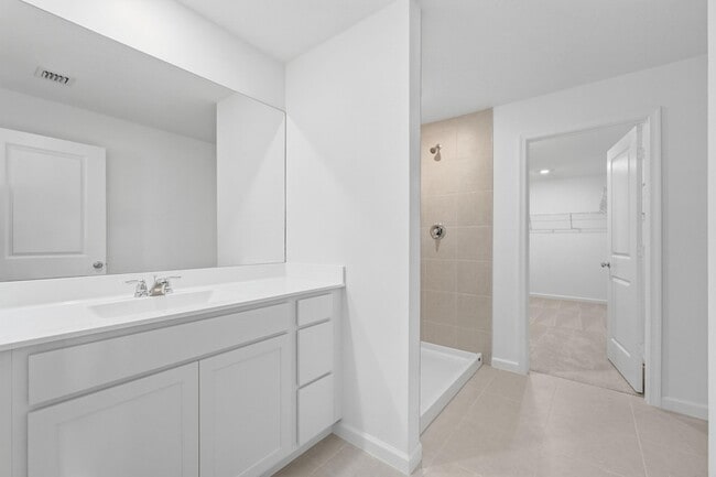 Building Photo - 10835 NW Moon Rise Ln