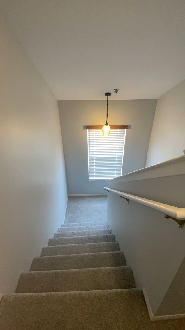 Building Photo - 23325 Cornerstone Village Dr