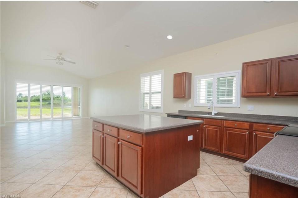 Building Photo - 2668 Bellingham Ct