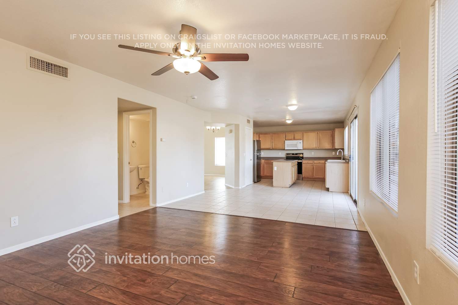 Building Photo - 9318 N 85th Dr