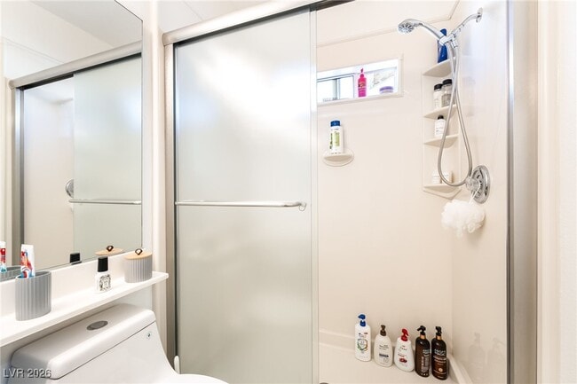 Building Photo - 3320 S Fort Apache Rd