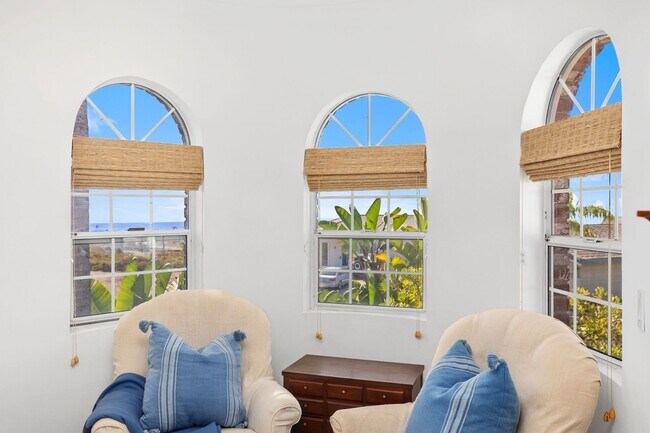 Building Photo - Luxury Ocean View Home in Sea Pointe Estat...