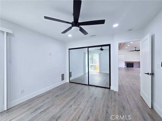 Building Photo - 3041 Yellowtail Dr