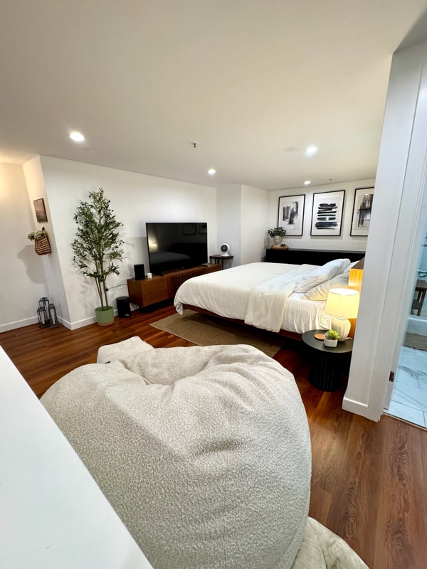 Building Photo - 828 Innes Ave