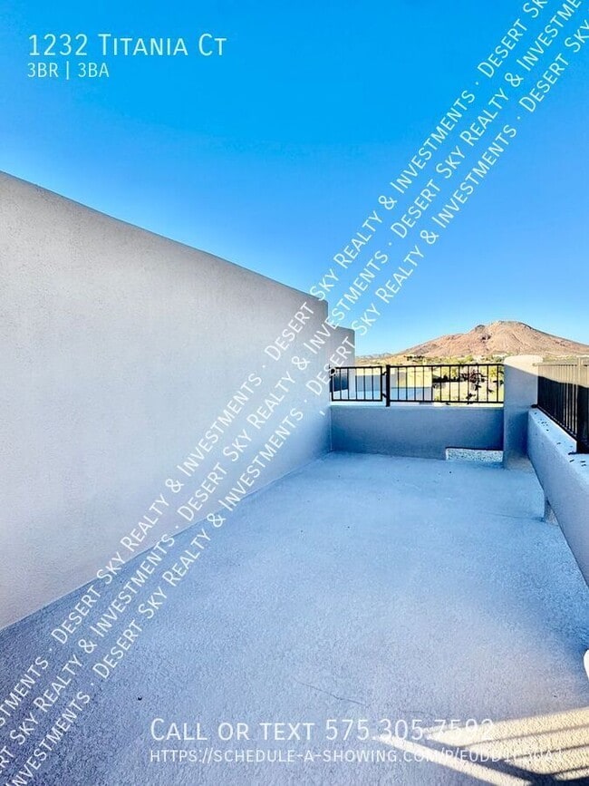 Building Photo - 1232 Titania Ct