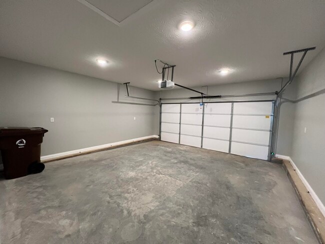 Building Photo - 309 Gallahadion Ct
