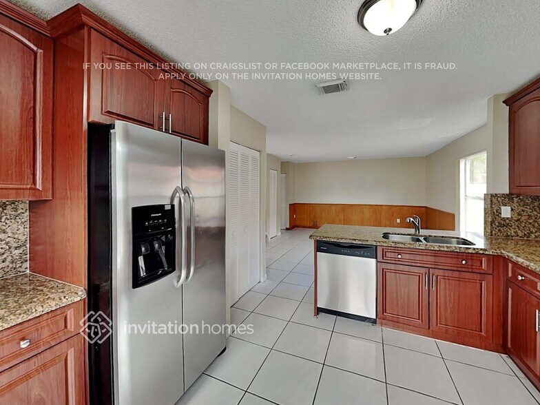 Building Photo - 16554 NW 10th St