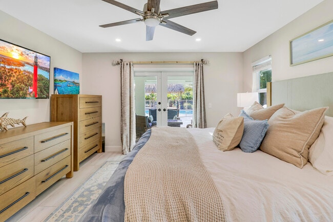 Building Photo - 15866 Alexander Run