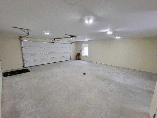 Building Photo - Brand New 3-Bedroom, 2-Bathroom Home for R...