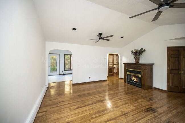 Building Photo - 6709 Marye Rd