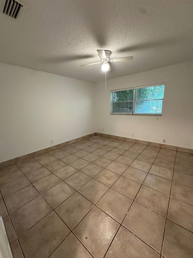 Building Photo - 10551 NW 45th St