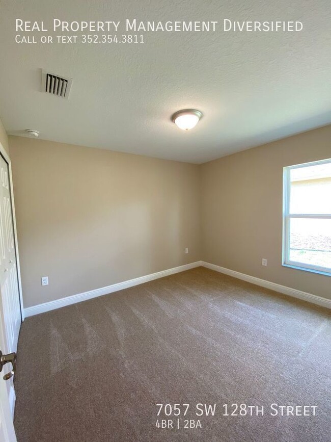 Building Photo - 7057 SW 128th St